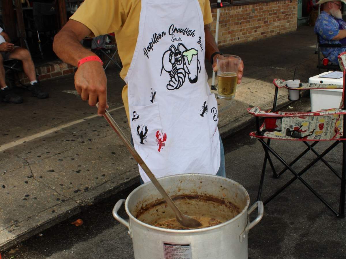 Gumbo Cooker 6